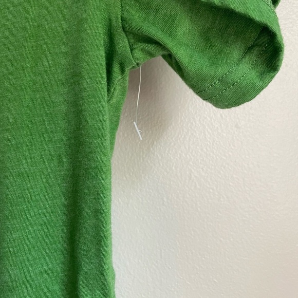 Y2K 3 baby tee bundle hello kitty, family guy, ninja. - Picture 10 of 16